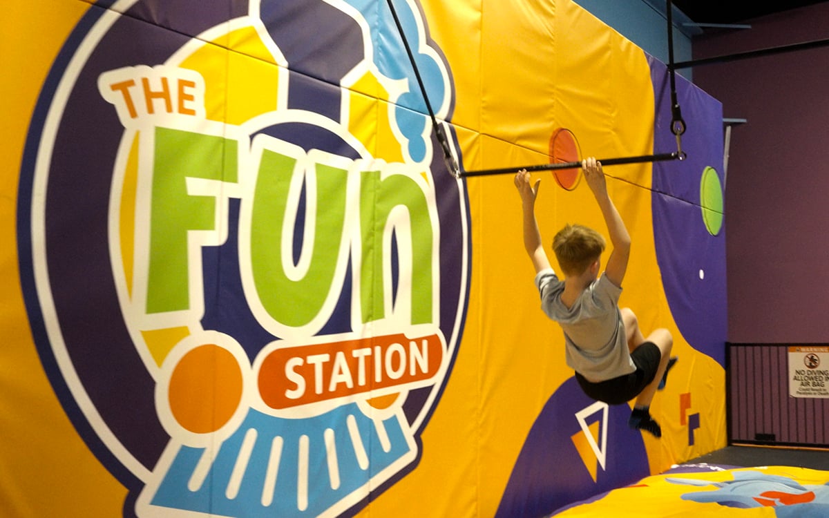 Fun-station-trapeze-crop