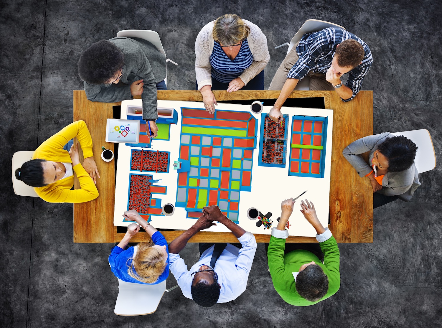 Design team meeting3